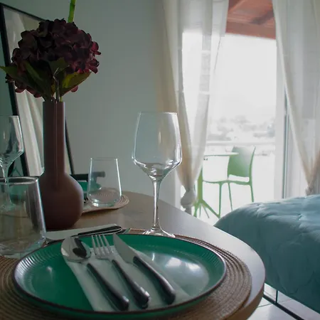 Apart-hotel Athina 4*