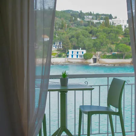 Athina * Paleokastritsa