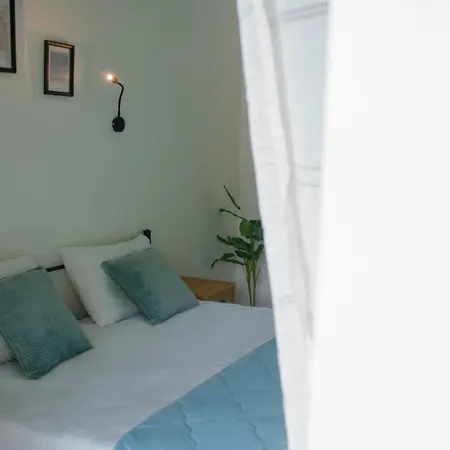 Athina Aparthotel