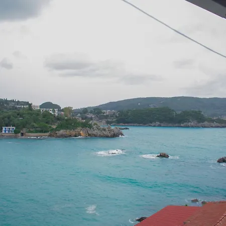 Athina باليوكاستريتسا