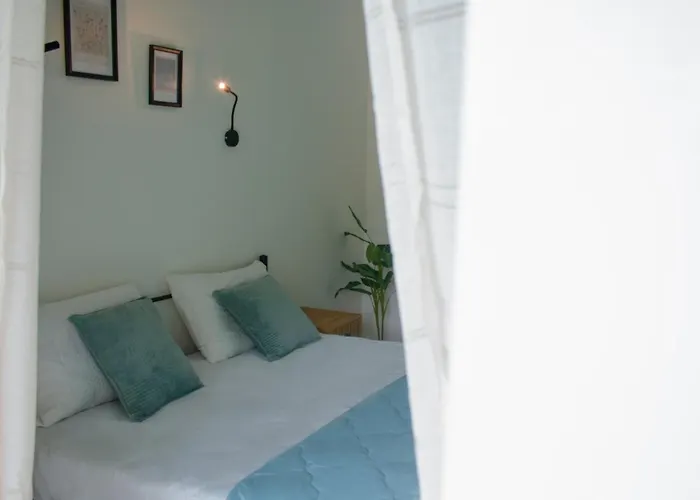 Athina Aparthotel