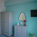 Athina アパートホテル パレオカストリッツア